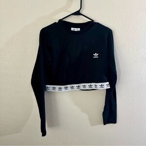 #33 Adidas Cropped Workout Top